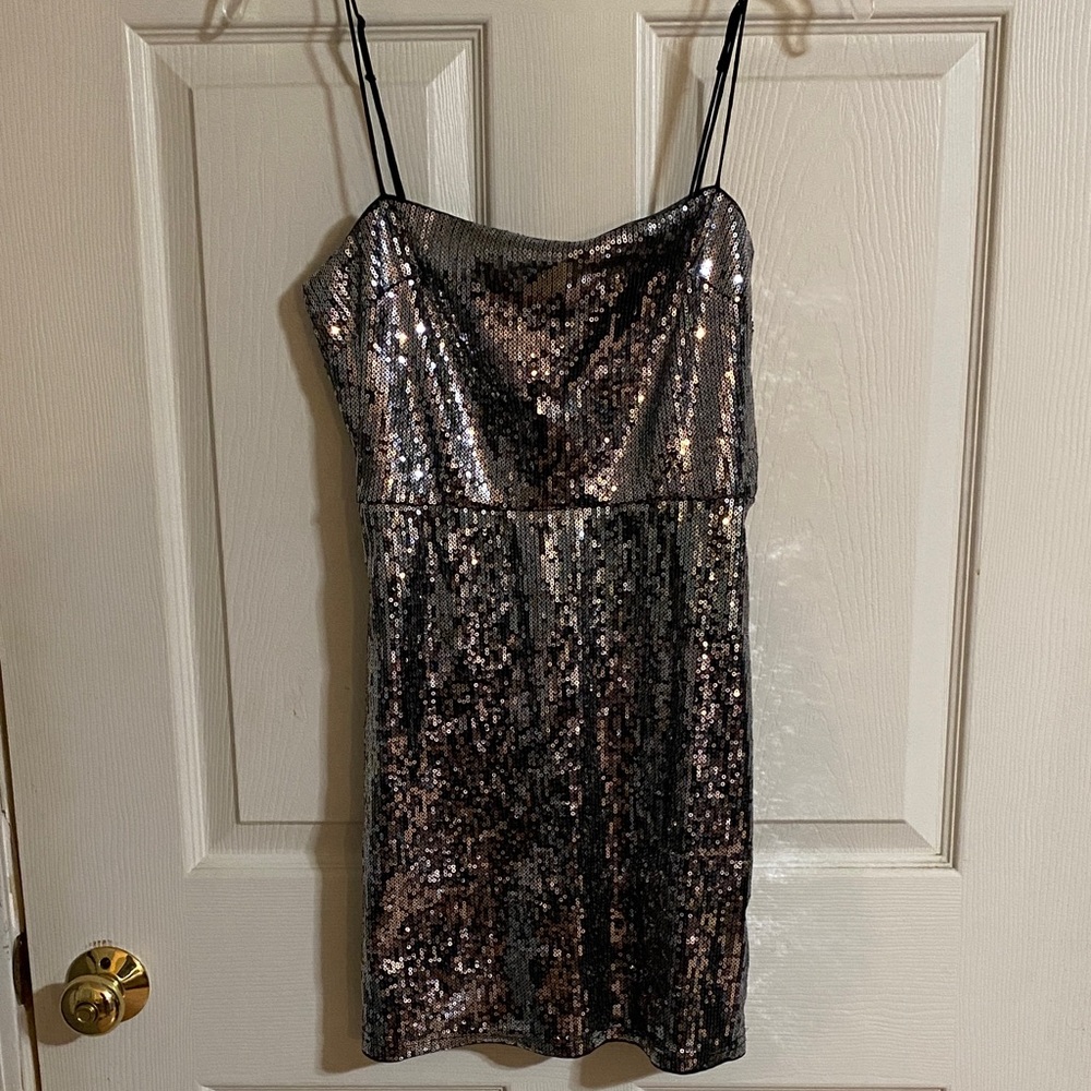 Urban Outfitters Spaghetti Strap Sequin Silver Gold Black Party Cocktail  Dress